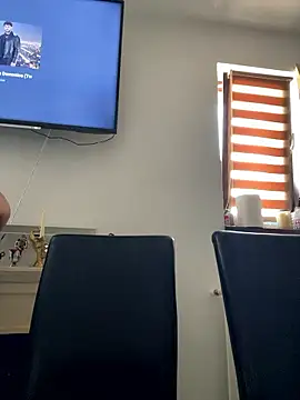 NadiraNoor webcam