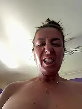 eveangelll live cam on StripChat