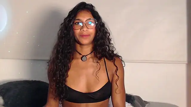 SashaBowei webcam