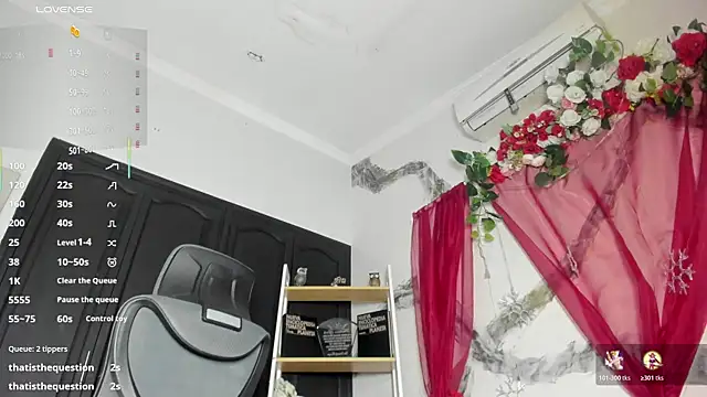 nahomyrusell_ webcam