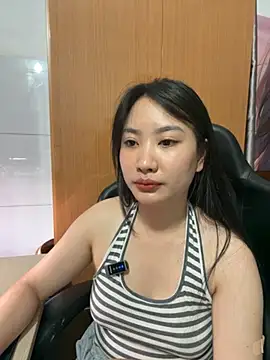 QuynhAnh99 webcam