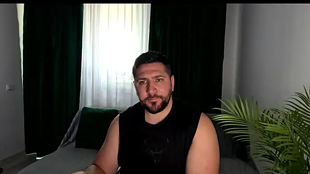 Gold_Alpha_Boy webcam