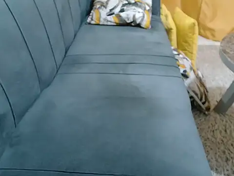 leslysexygirl webcam