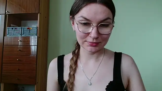 LooveELLYx webcam