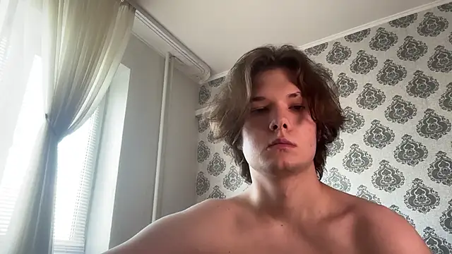 tomasdickpick (M twink) - take off a T-shirt