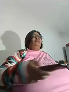 nancy111 webcam