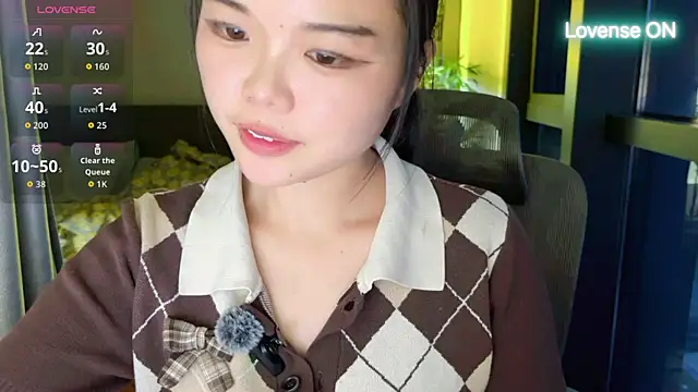 xiaosu22 live cam on StripChat
