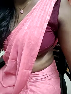 Tamilmallu-duskygirl03 webcam