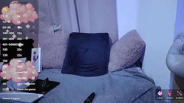 lessliee22_ webcam