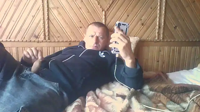 Ivan9iutt webcam