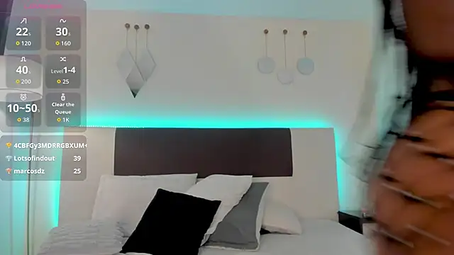 Sky_Loren webcam