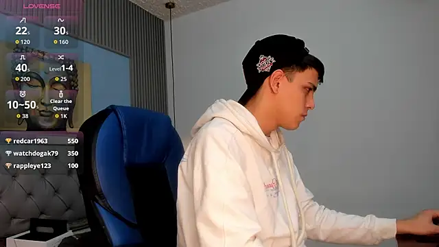 Ethanx18_ webcam