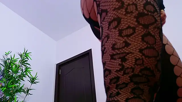 TemptingLuna_ webcam