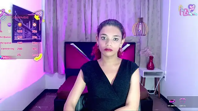 luisa__torres webcam
