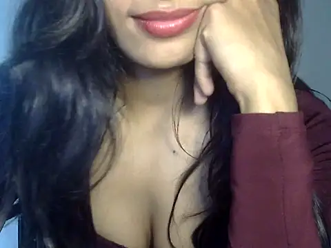 Watch lusty_tanu live on EroticFlix - High definition streams
