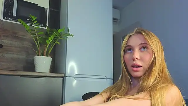 Lili_Roze_ webcam