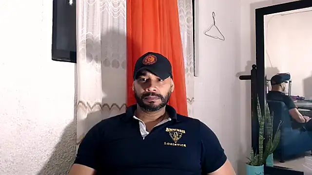 musclehetero webcam