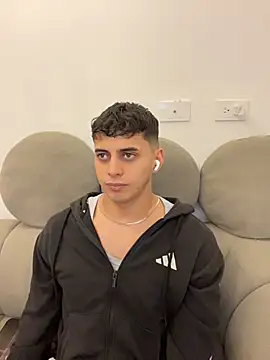 MarkAiken live cam on StripChat