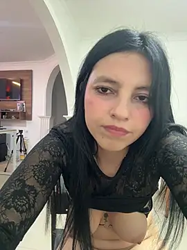 Watch Miel_rousse live on EroticFlix - High definition streams
