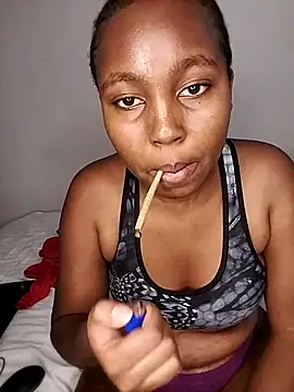 sexyygyall webcam