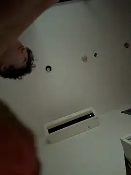 YourBadboy718 webcam