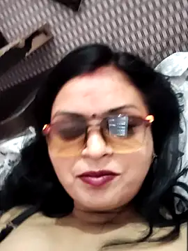 -Kashish-Love- webcam