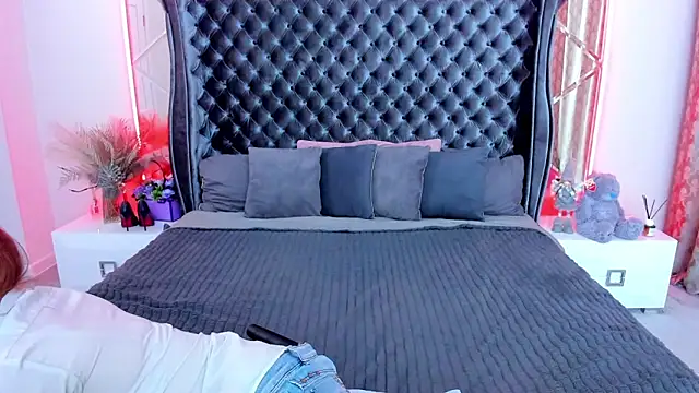 Rebecca_Diamond webcam