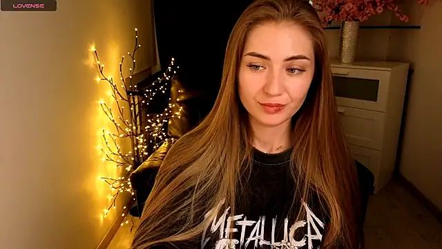 chain_alice - Chain_Alice's free webcam - UK Sex Cams