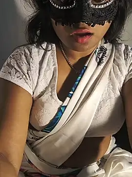 DIRTYSECRET_QUEEN_07 live cam on StripChat
