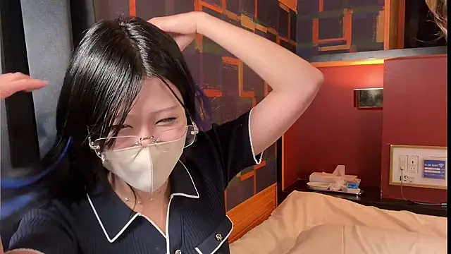 Watch BROsister live on EroticFlix - High definition streams