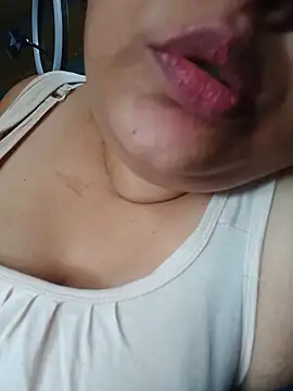 peu8 live cam on StripChat