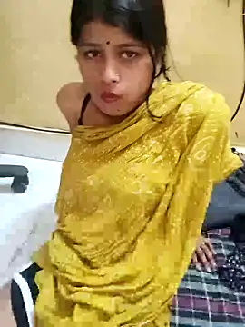 Watch Aa-y-e-sha-Ju-l-ka live on EroticFlix - High definition streams
