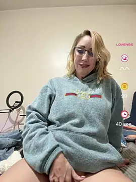 Watch RAIRAsexy live on EroticFlix - High definition streams