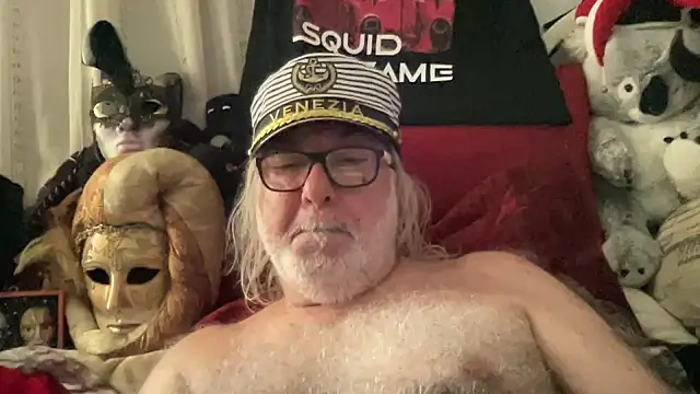 EroticVenetian live sex cam
