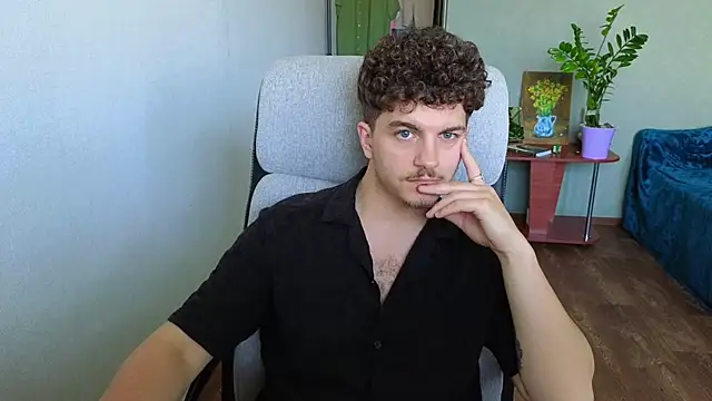 Remy_Miles live sex cam