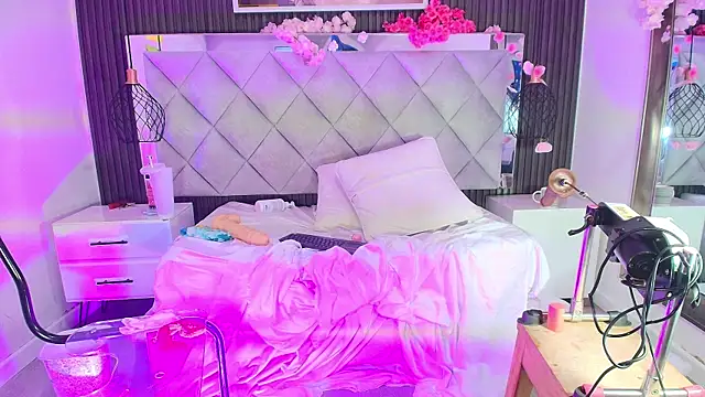 Sara_Chanel_ webcam