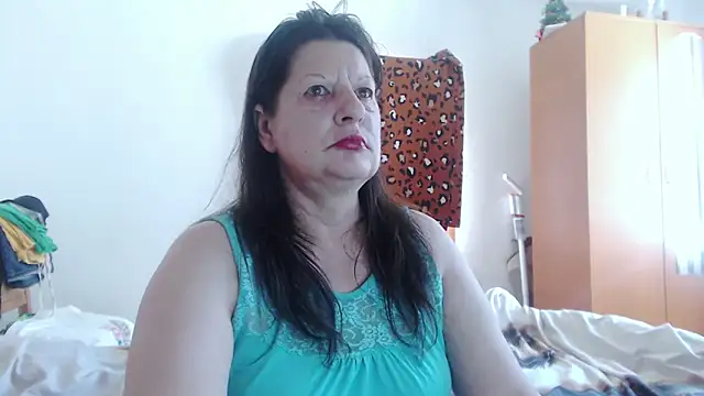 ExtasyMature webcam