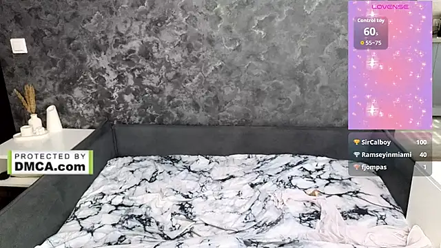 StasyLucke live sex cam