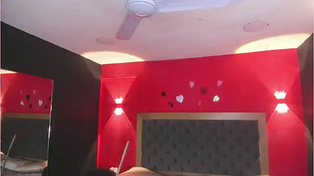 YayaHilton