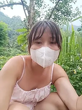 Linda-yiyi webcam