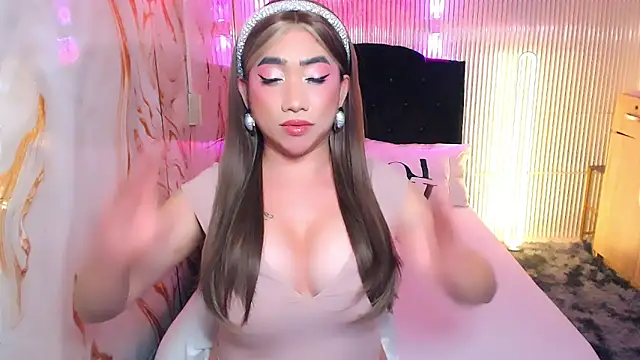 yourTsFantasyBigCock webcam