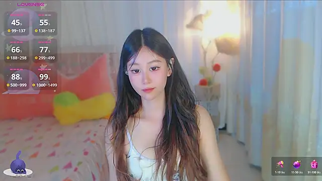 Aimee-520 webcam