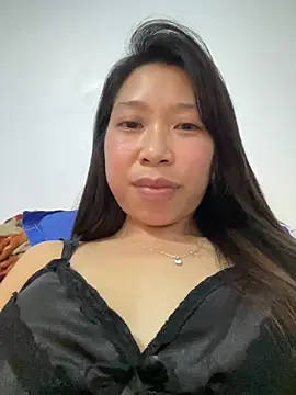 Watch Mayly_lucky2 live on EroticFlix - High definition streams