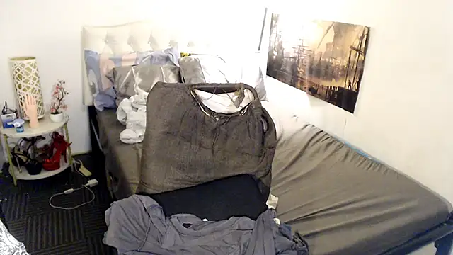 NinaDOM4CUM webcam
