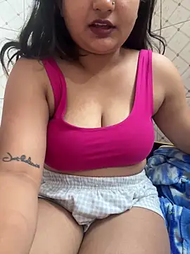 curvy_anaya (F teen) - Pussy rub