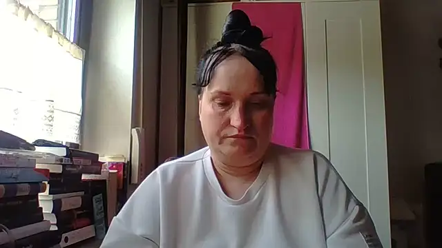 _squirty_cum_lady_ live cam on StripChat