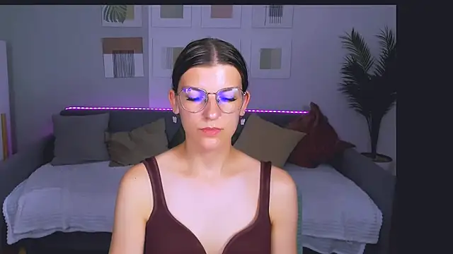 AnnaThorne webcam