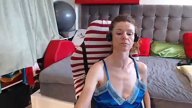 kellyterapy webcam