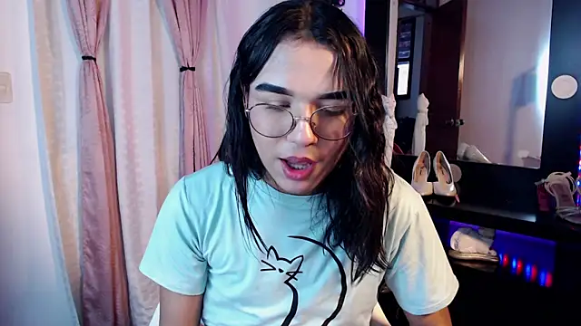 chat porno Candyy Doll 