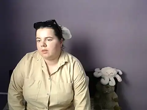 so_shy webcam